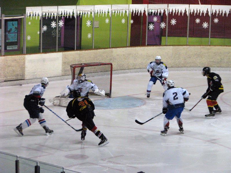 Besançon 4 - 4 Luxembourg