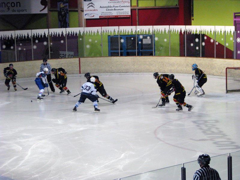 Besançon 4 - 4 Luxembourg