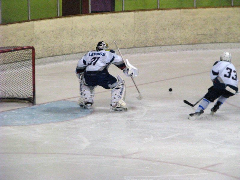 Besançon 4 - 4 Luxembourg
