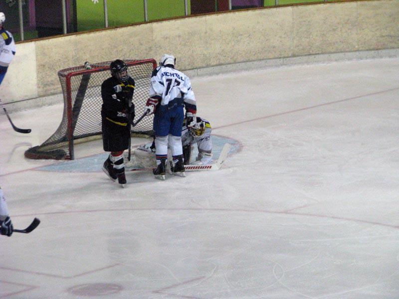 Besançon 4 - 4 Luxembourg