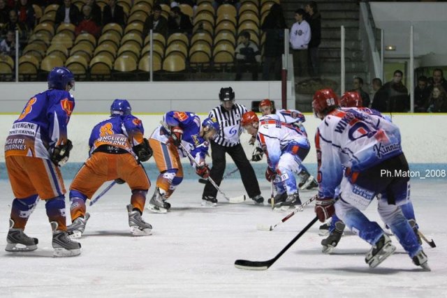 Photo hockey reportage D2 : Le tiers de trop