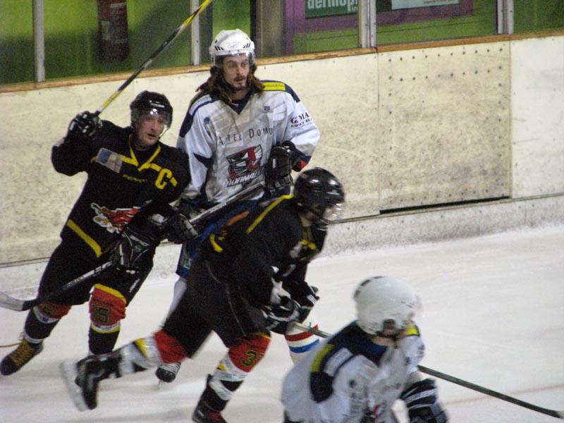 Besançon 4 - 4 Luxembourg