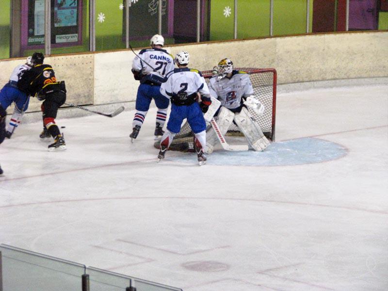 Besançon 4 - 4 Luxembourg