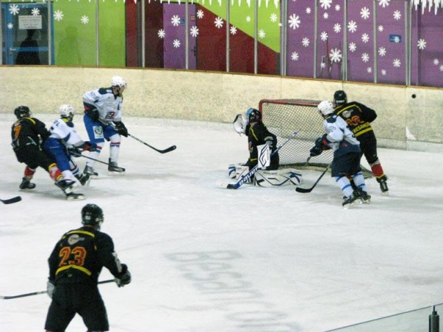 Photo hockey match Besançon - Luxembourg le 16/02/2013