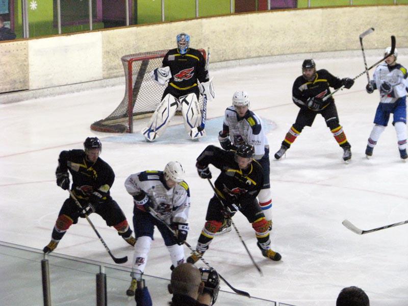 Besançon 4 - 4 Luxembourg