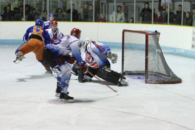 Photo hockey reportage D2 : Le tiers de trop