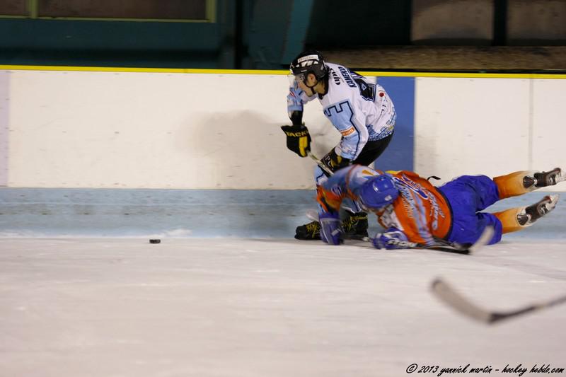 Clermont-Ferrand 0 - 13 Tours 