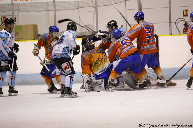 Clermont-Ferrand 0 - 13 Tours 