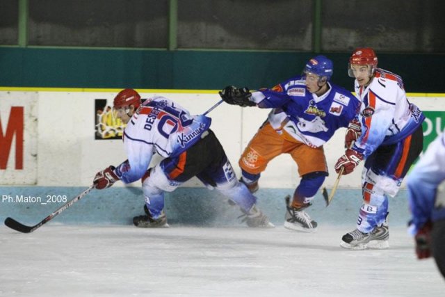 Photo hockey reportage D2 : Le tiers de trop