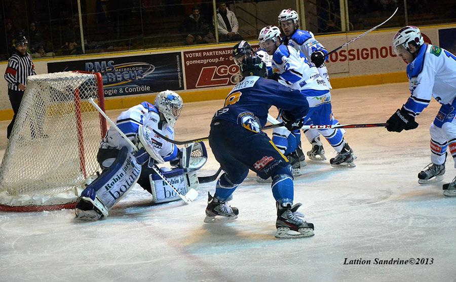 Chamonix  5 - 4 Gap 
