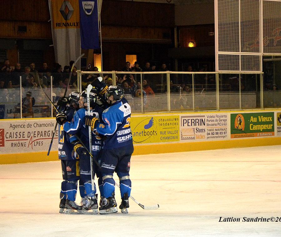 Chamonix  5 - 4 Gap 