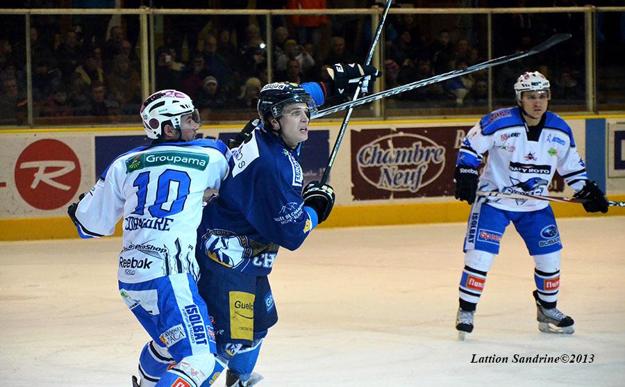 Chamonix  5 - 4 Gap 