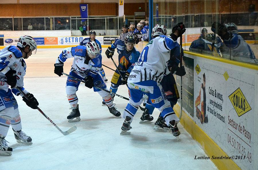 Chamonix  5 - 4 Gap 