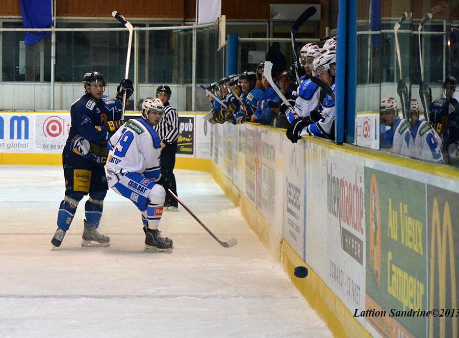 Chamonix  5 - 4 Gap 
