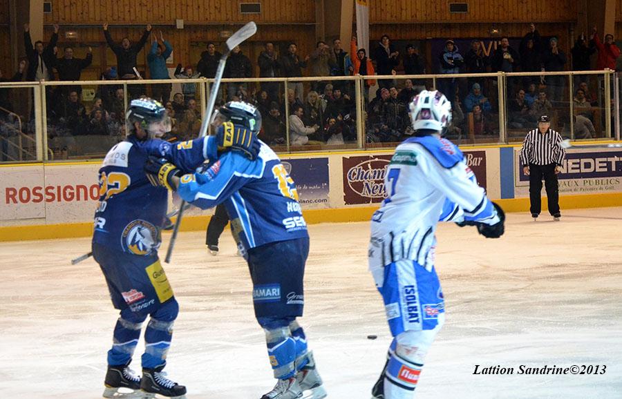 Chamonix  5 - 4 Gap 