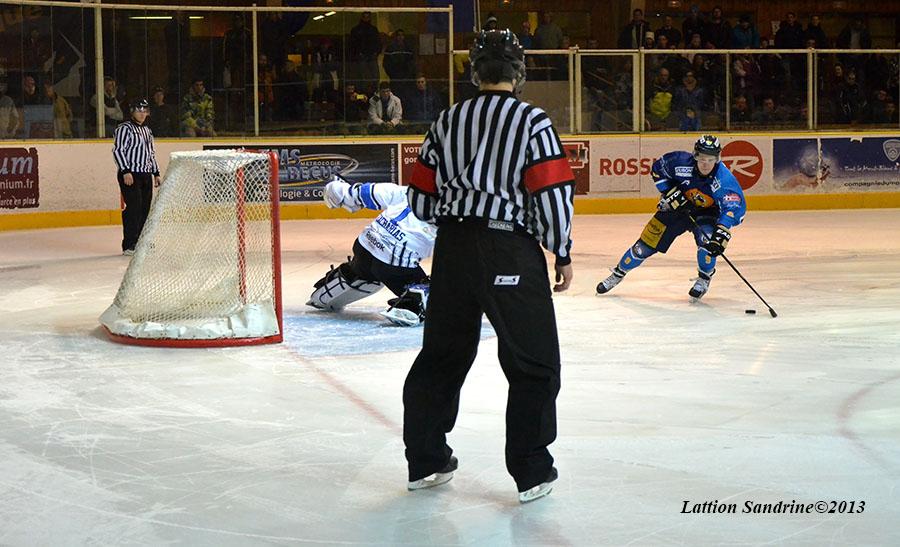 Chamonix  5 - 4 Gap 