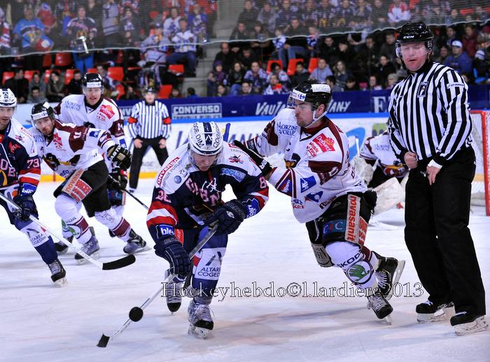 Grenoble  4 - 5 Morzine-Avoriaz