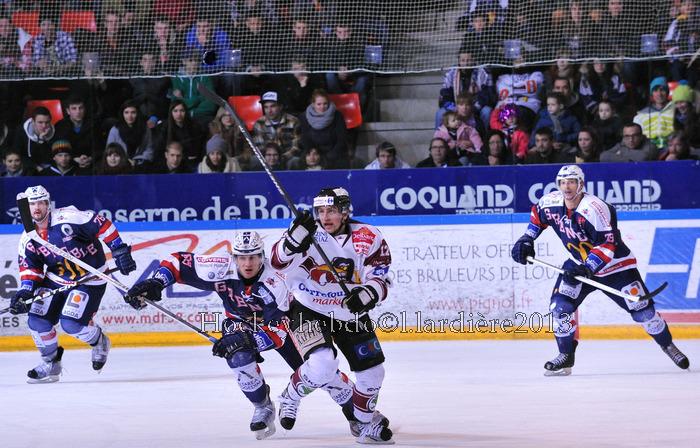 Grenoble  4 - 5 Morzine-Avoriaz