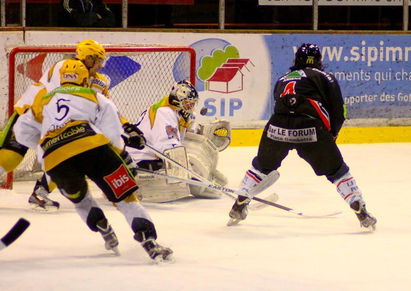 Amiens  2 - 3 Strasbourg 