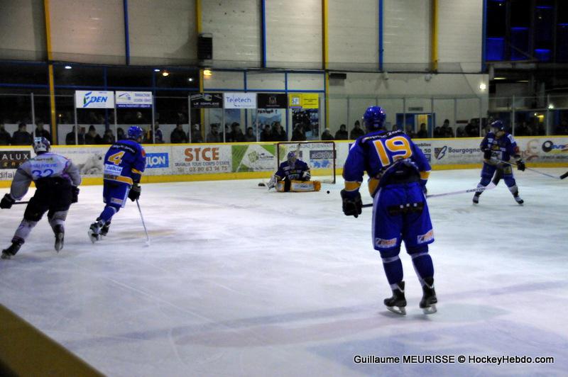 Dijon  3 - 4 Epinal 