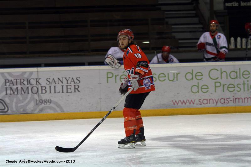 Mont-Blanc 6 - 3 Anglet