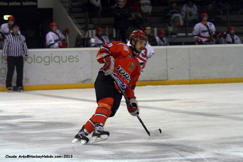 Mont-Blanc 6 - 3 Anglet
