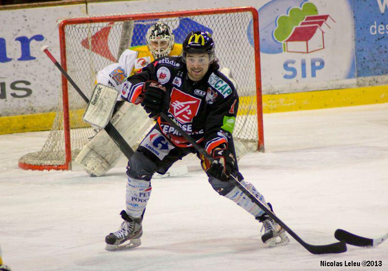 Amiens  5 - 2 Strasbourg 