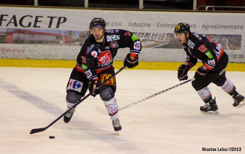 Amiens  5 - 2 Strasbourg 