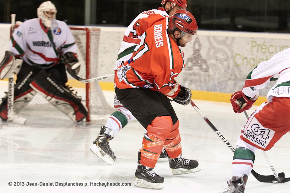 Mont-Blanc 6 - 3 Anglet