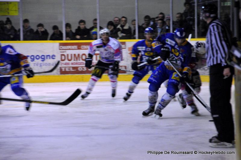 Dijon  2 - 5 Epinal 