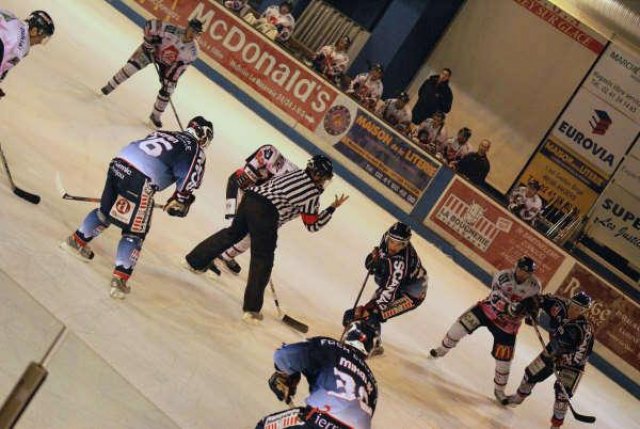 Photo hockey match Angers  - Amiens  le 18/11/2008