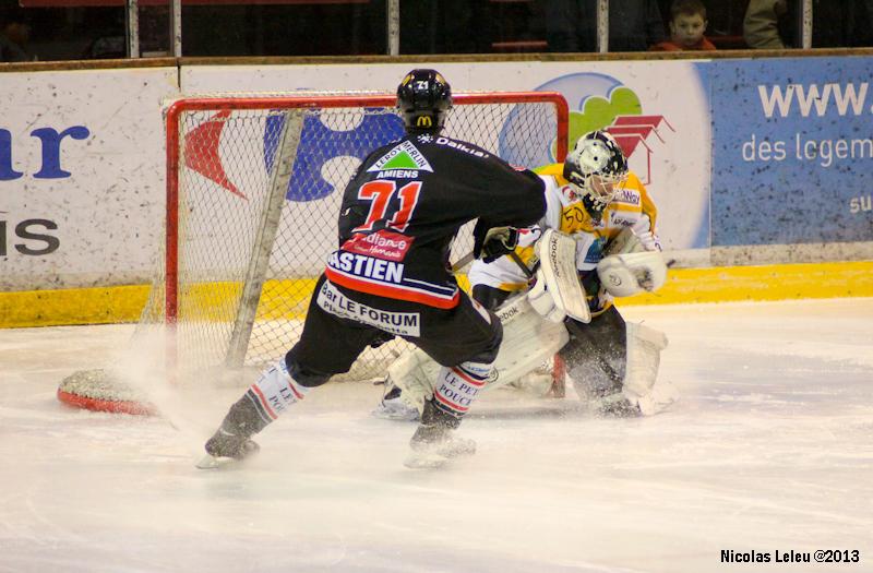 Amiens  4 - 5 Strasbourg 