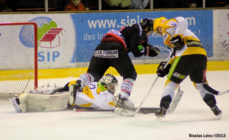 Amiens  4 - 5 Strasbourg 