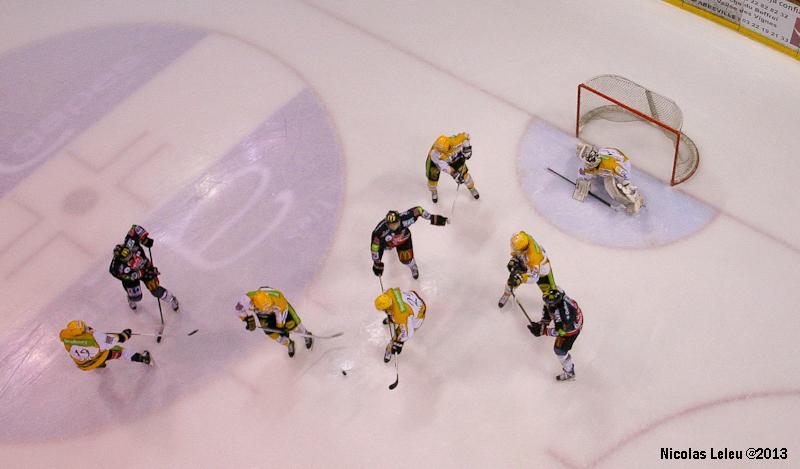 Amiens  4 - 5 Strasbourg 