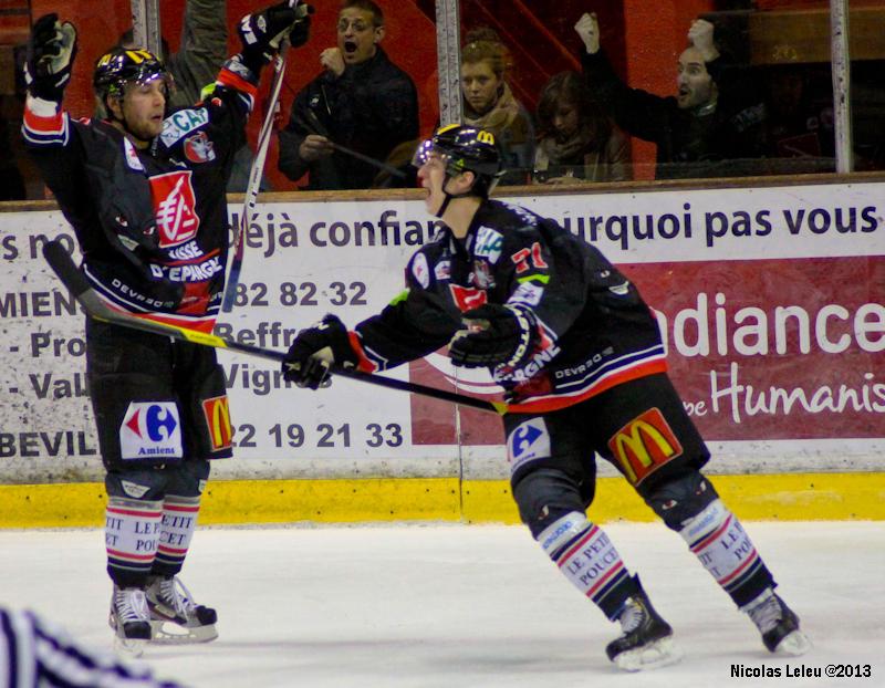 Amiens  4 - 5 Strasbourg 