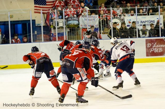 Photo hockey match Angers  - Grenoble  le 06/03/2013