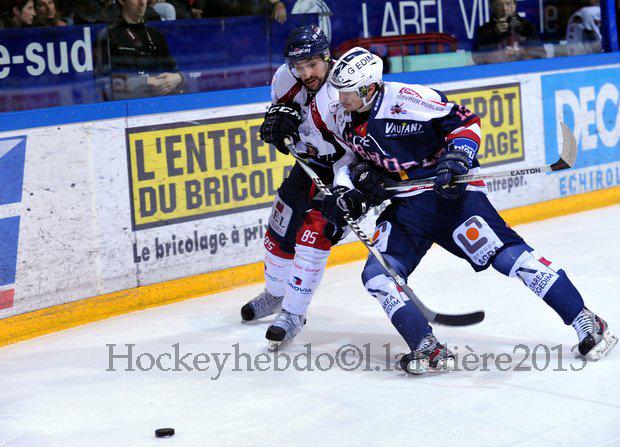 Grenoble  3 - 2 Angers 