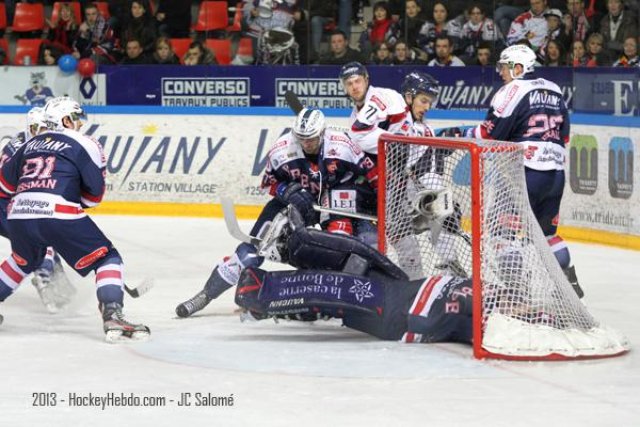 Photo hockey match Grenoble  - Angers  le 08/03/2013
