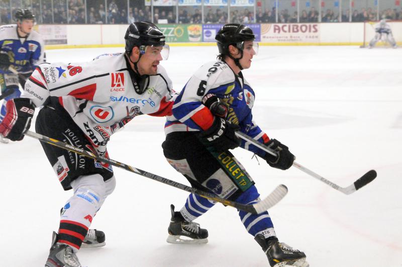 Caen  2 - 0 Mulhouse