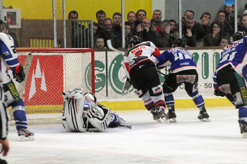 Caen  2 - 0 Mulhouse