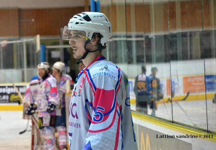 Chamonix  3 - 5 Epinal 