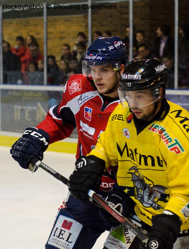 Angers  3 - 5 Rouen