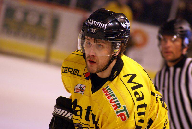 Angers  3 - 5 Rouen