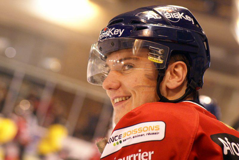 Angers  3 - 5 Rouen