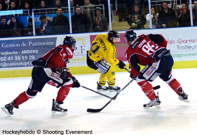 Angers  2 - 3 Rouen