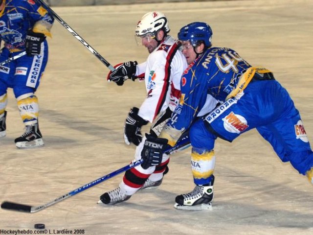 Photo hockey match Villard-de-Lans - Briançon  le 22/11/2008