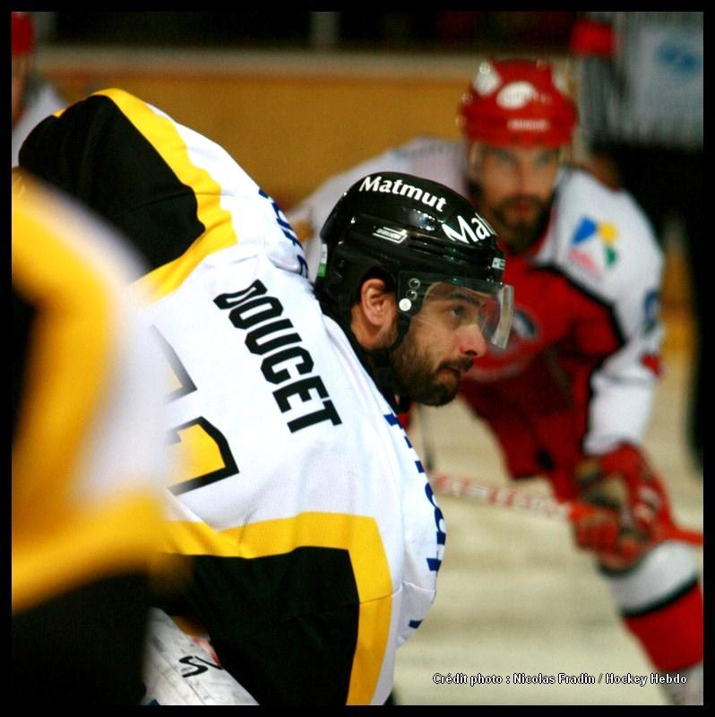 Briançon  4 - 6 Rouen