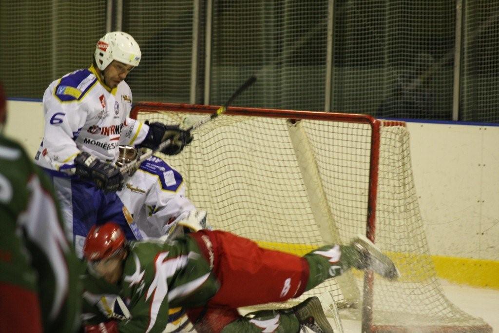 Cergy-Pontoise 7 - 5 Avignon