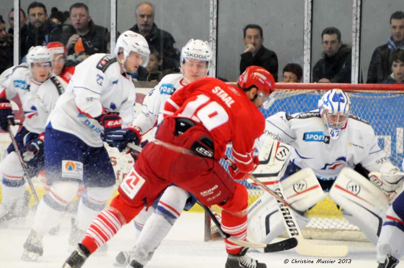 France 2 - 5 Denmark
