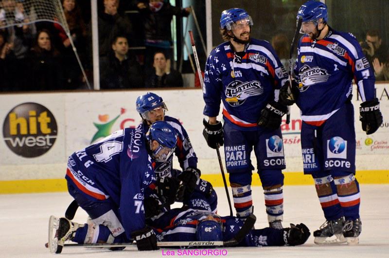 Brest  5 - 4 Lyon